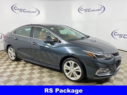 Certified 2017 Chevrolet Cruze Premier FWD image 9