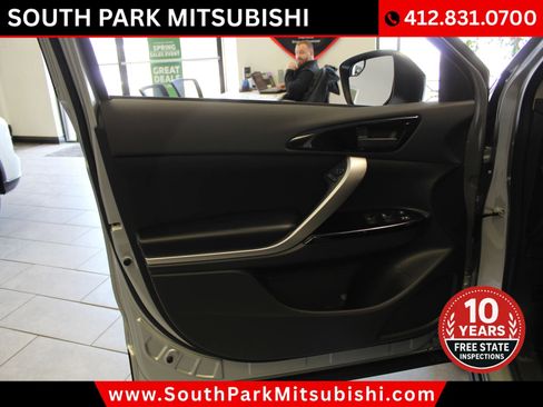 New 2026 Mitsubishi Eclipse Cross LE image 12