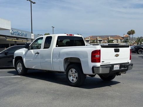 Used 2011 Chevrolet Silverado 1500 LT w/ All-Star Edition RWD image 8