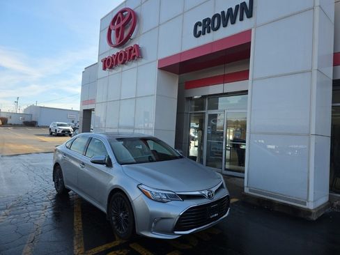 Used 2016 Toyota Avalon Touring image 1