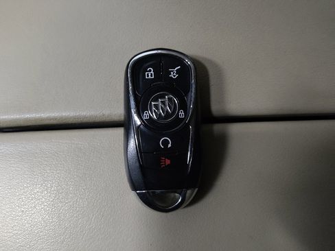 Used 2017 Buick Envision Preferred image 32