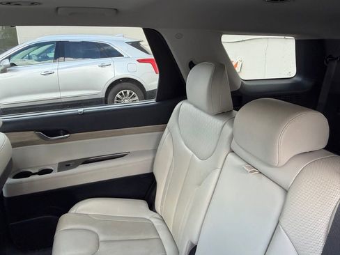 Used 2022 Hyundai Palisade SEL w/ 8P Bench Seat Package AWD/4WD image 10