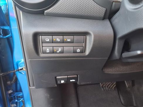 Certified 2025 Nissan Kicks Play S image 13