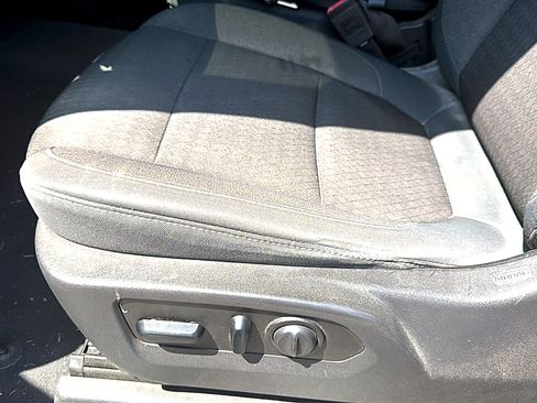 Used 2019 Chevrolet Silverado 1500 LT w/ Texas Edition RWD image 6