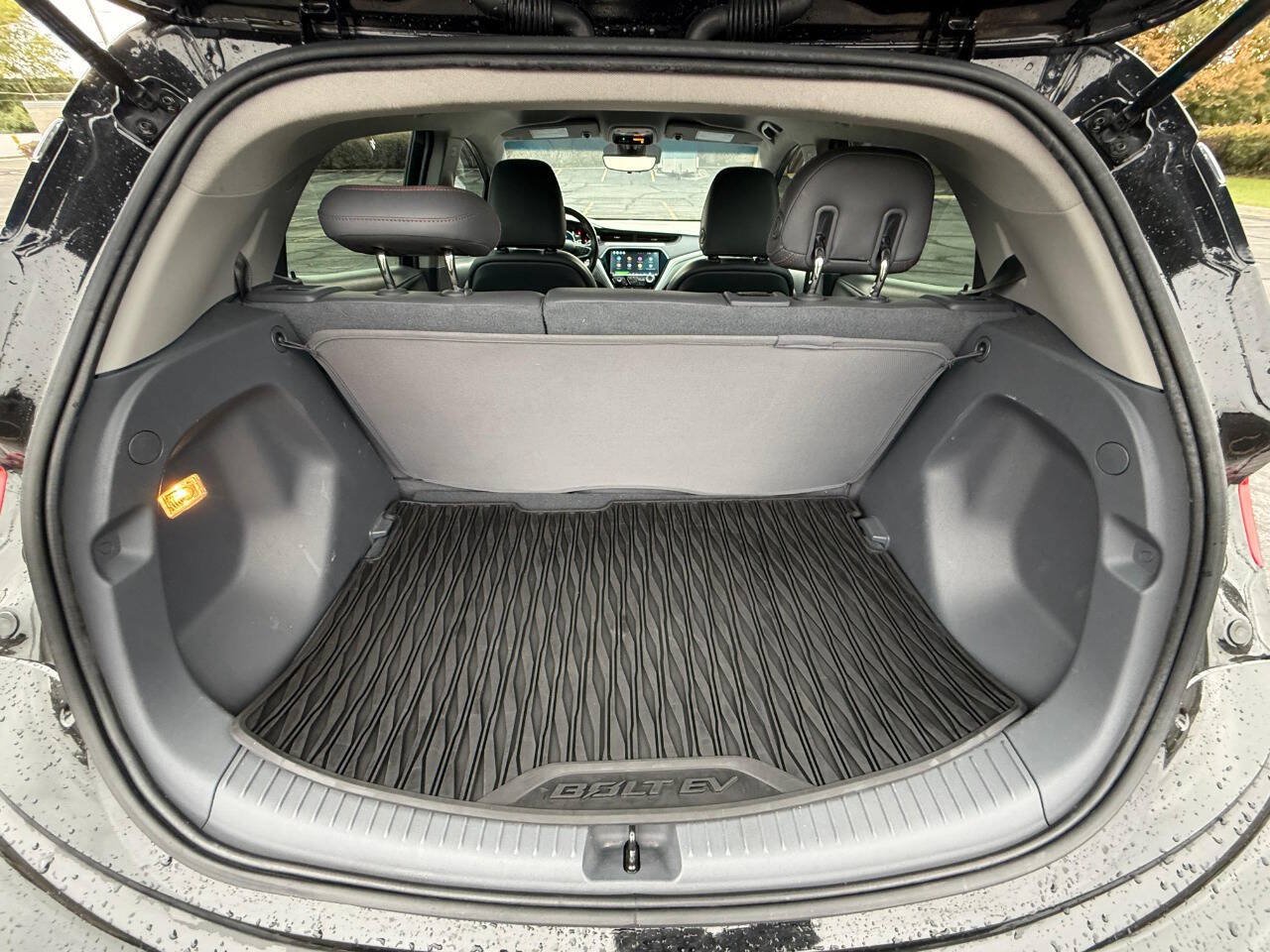 Used 2021 Chevrolet Bolt Premier FWD image 16
