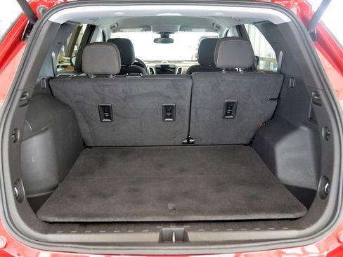 Used 2023 Chevrolet Equinox LT image 29