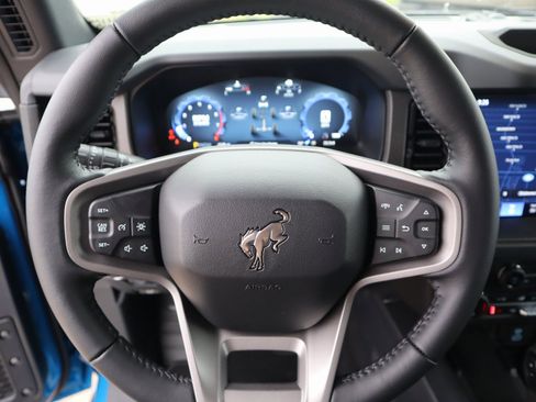 New 2025 Ford Bronco Big Bend image 3