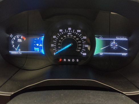 Used 2017 Ford Edge SEL w/ Equipment Group 201A AWD/4WD image 23