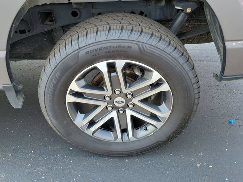 Used 2023 Ford F150 XL w/ STX Appearance Package AWD/4WD image 5