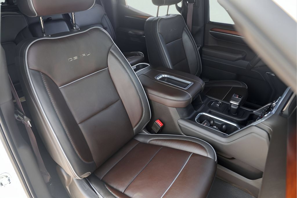 Used 2022 GMC Sierra 1500 Denali AWD/4WD image 33