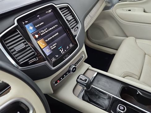 Used 2022 Volvo XC90 T6 Inscription w/ Advanced Package image 29