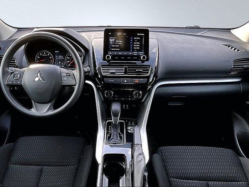 Used 2024 Mitsubishi Eclipse Cross LE image 16