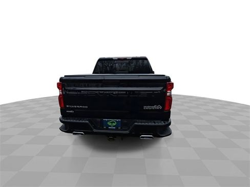 Used 2023 Chevrolet Silverado 1500 High Country w/ Technology Package image 7