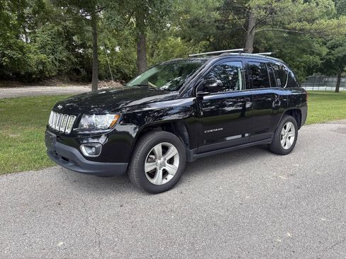 Used 2016 Jeep Compass High Altitude AWD/4WD image 1
