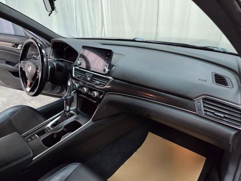 Used 2020 Honda Accord Sport image 20