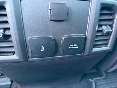 Used 2017 Ford F150 XLT w/ Equipment Group 302A Luxury image 20