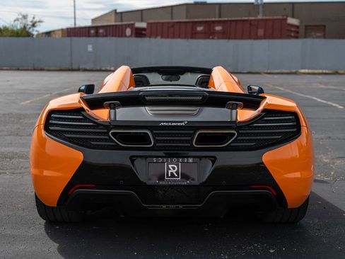 Used 2013 McLaren MP4-12C Spider image 11