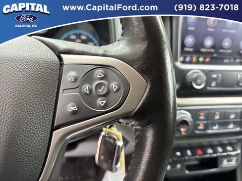 Used 2019 Chevrolet Colorado Z71 AWD/4WD image 23