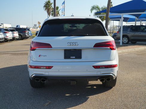 Used 2022 Audi SQ5 Premium w/ Convenience Package image 6
