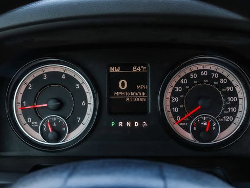 Used 2017 RAM 1500 Classic SLT image 29