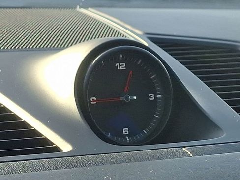 Used 2021 Porsche Cayenne S image 26