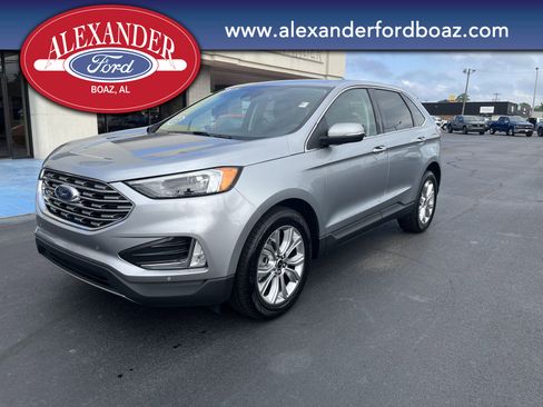 Used 2024 Ford Edge Titanium image 1