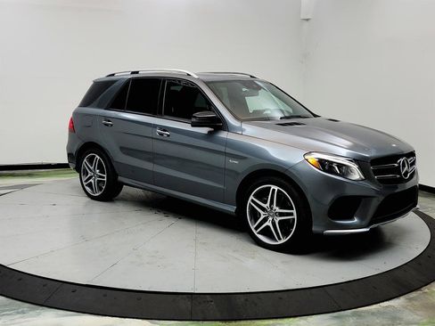 Used 2019 Mercedes-Benz GLE 43 AMG 4MATIC image 3