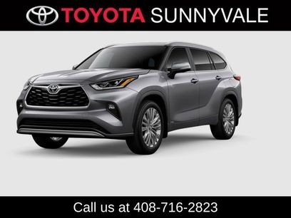 Used 2023 Toyota Highlander Platinum