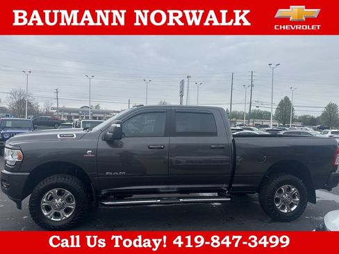 Used 2024 RAM 2500 Big Horn w/ Sport Appearance Package AWD/4WD image 4