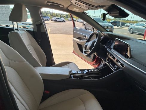 Used 2023 Hyundai Sonata SEL FWD image 18