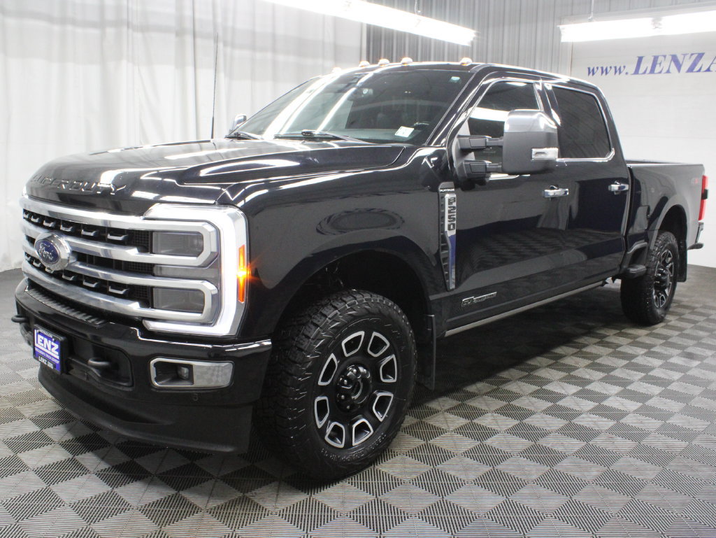 Used 2023 Ford F250 Platinum AWD/4WD image 9