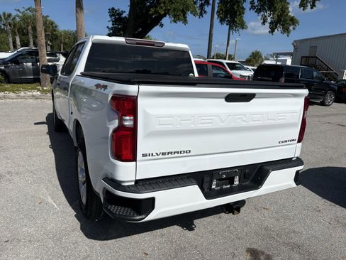 Used 2021 Chevrolet Silverado 1500 Custom AWD/4WD image 7