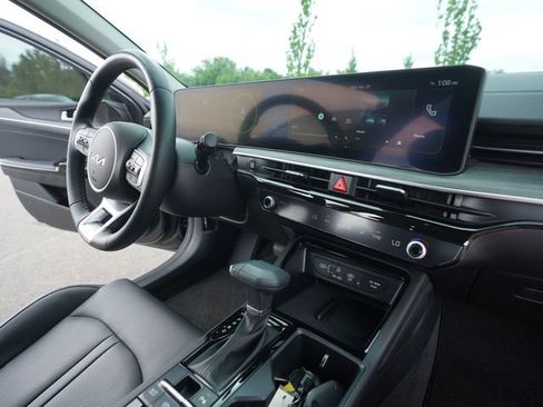 Used 2025 Kia K5 EX FWD image 35