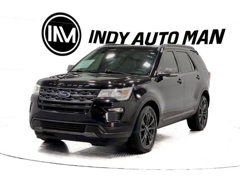 Used 2019 Ford Explorer XLT w/ Equipment Group 202A image 8