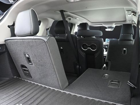 Used 2026 Acura MDX SH-AWD w/ Advance Package image 25