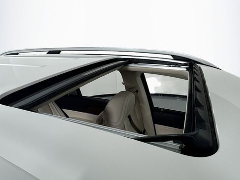 Certified 2025 Mercedes-Benz GLE 350 4MATIC image 22