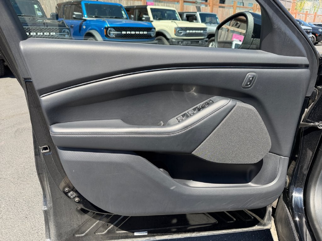 Certified 2023 Ford Mustang Mach-E Select AWD/4WD image 21