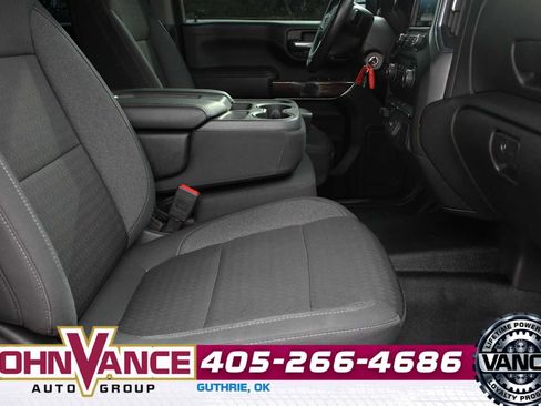 Used 2020 Chevrolet Silverado 2500 LT image 17