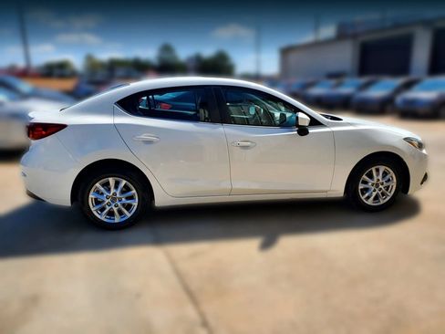 Used 2015 MAZDA MAZDA3 i Grand Touring FWD image 17