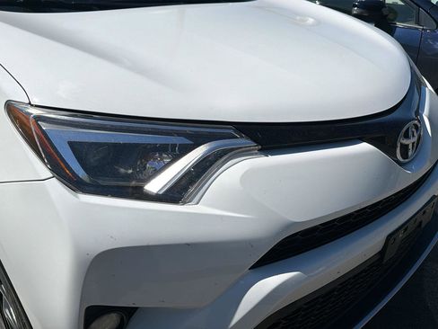Used 2016 Toyota RAV4 SE AWD/4WD image 4