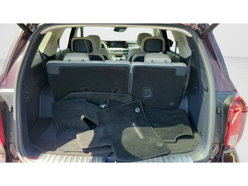 Used 2025 Hyundai Palisade Calligraphy FWD image 9