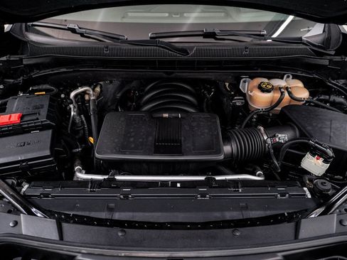 Used 2023 Chevrolet Tahoe High Country w/ Advanced Technology Package image 30