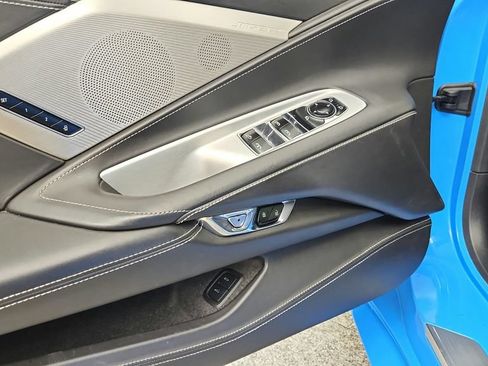 Used 2021 Chevrolet Corvette Stingray Premium Conv w/ Z51 Performance Package RWD image 25