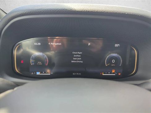 Used 2023 Jeep Wagoneer L Series II AWD/4WD image 8