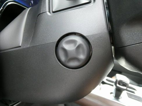 Certified 2023 Chevrolet Silverado 1500 High Country w/ Z71 Off-Road Package image 25