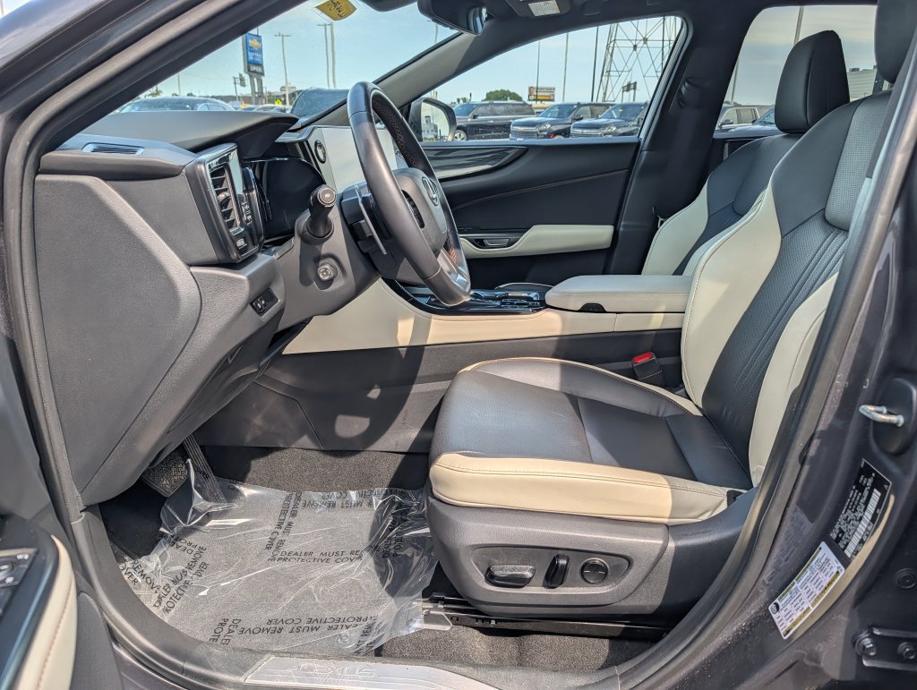 Used 2023 Lexus NX 350 AWD image 15
