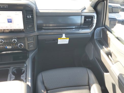 New 2026 Ford F250 Lariat w/ Tremor Off-Road Package AWD/4WD image 14