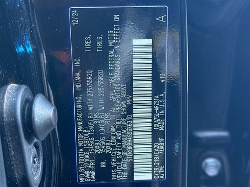 Certified 2025 Toyota Highlander XSE AWD/4WD image 30