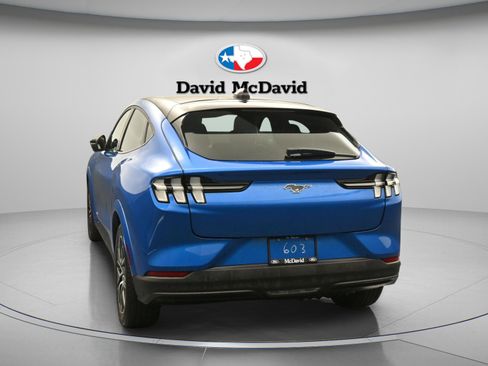 Used 2025 Ford Mustang Mach-E Premium RWD image 7