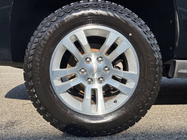 Used 2019 Chevrolet Tahoe LS AWD/4WD image 28